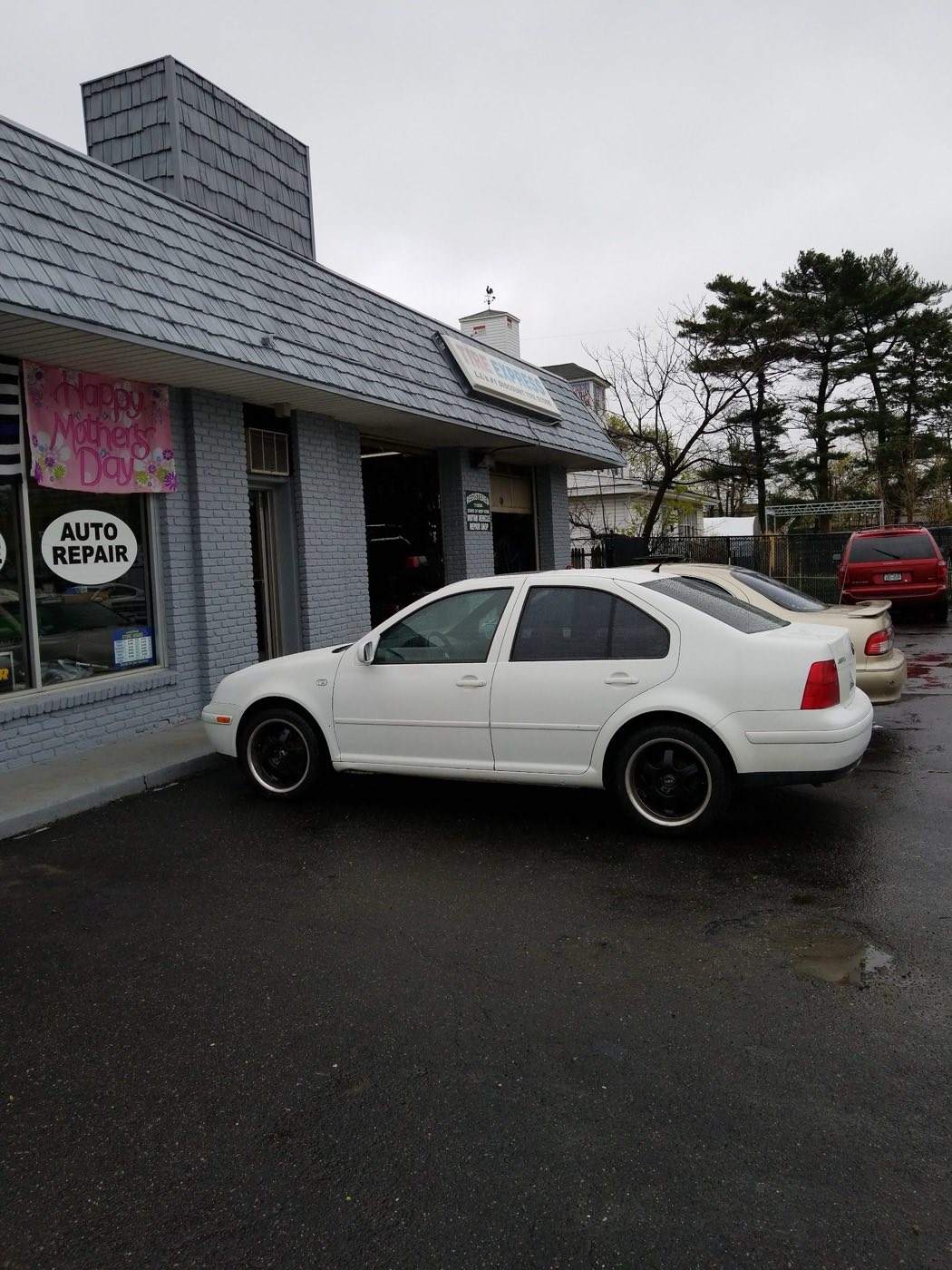Tire Express in East Islip, New York